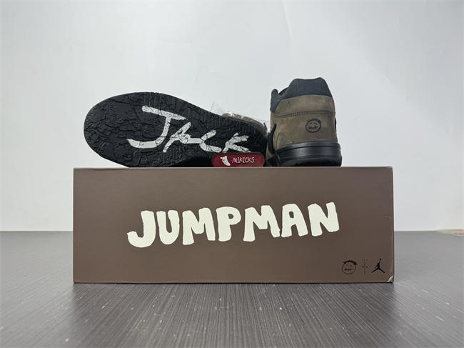 Travis Scott x Air Jordan 1 Low JACK