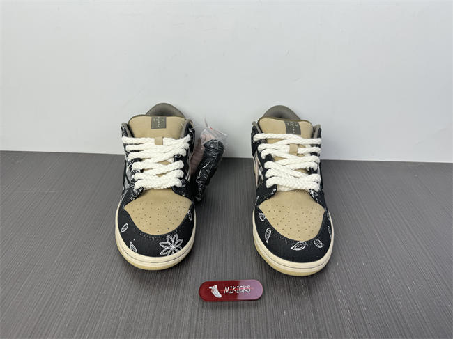 Nike SB Dunk Low Travis Scott CT5053-001