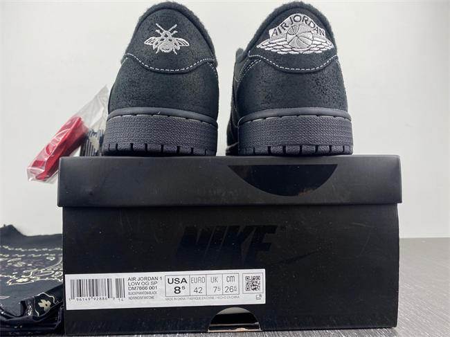 Travis Scott x Air Jordan 1 Low OG DM7866-001