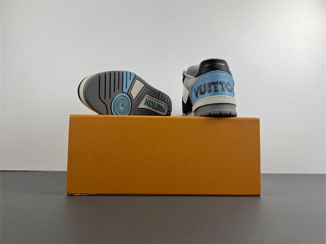 Louis Vuitton trainer