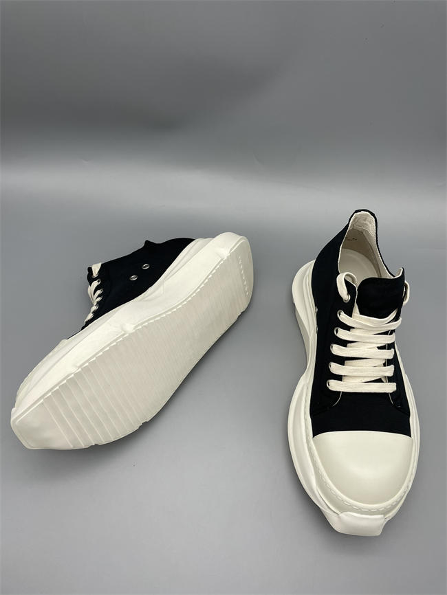 Rick Owens Low Sneaker 10