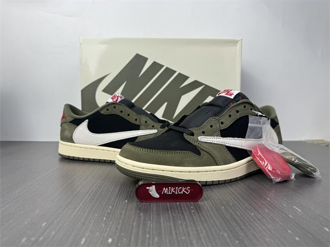 Travis Scott x Air Jordan 1 Low OG DM7866-002