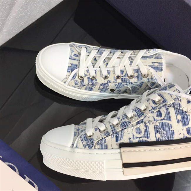 Dior Sneaker