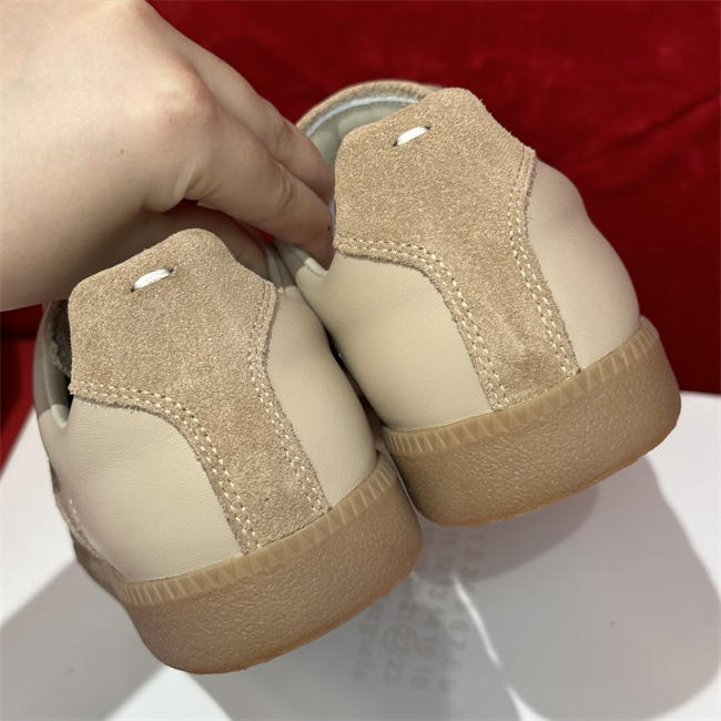 ma*s*n Ma*i*la sneaker