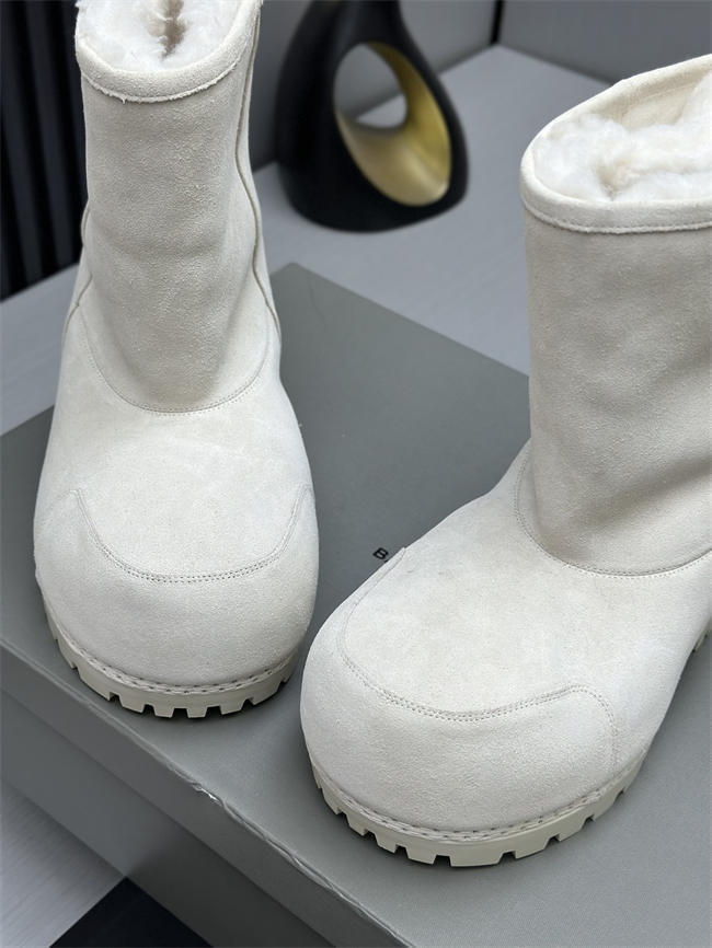 Balenciaga Alaska Fur Boot