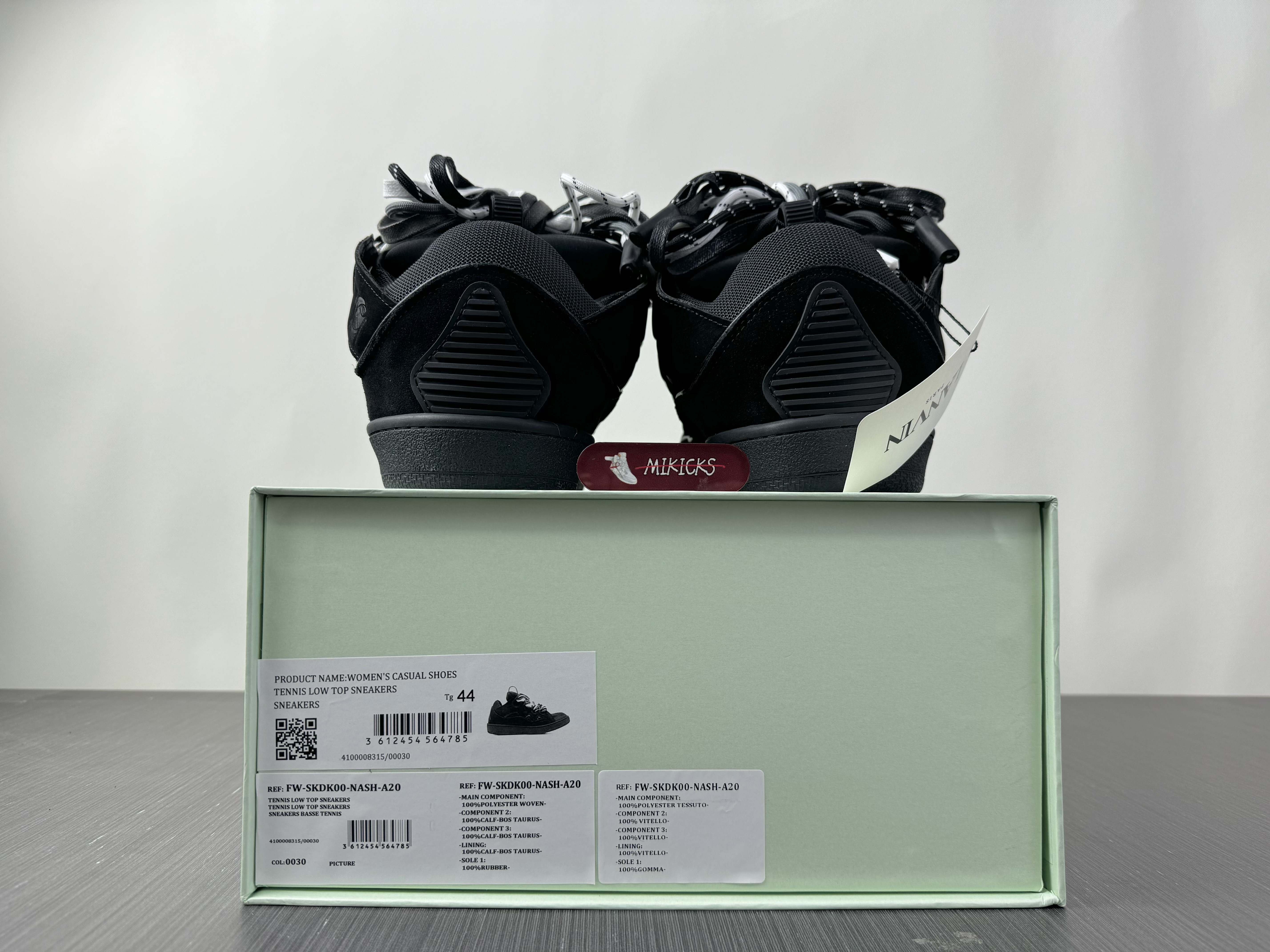 Lanvon Leather Curb 8