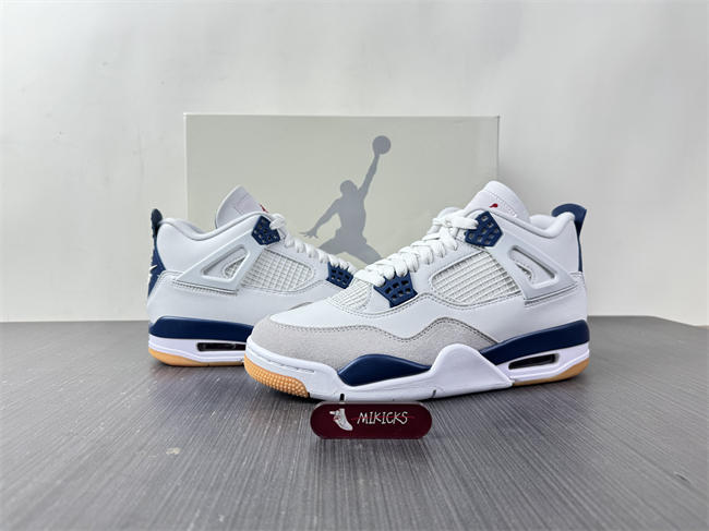 Nike SB x Air Jordan 4 “Navy” DR5415-100