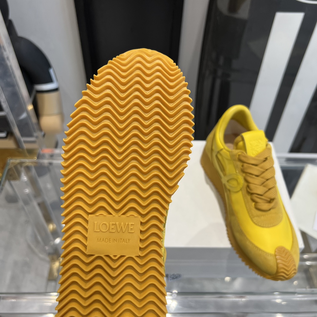 Loewe Sneaker