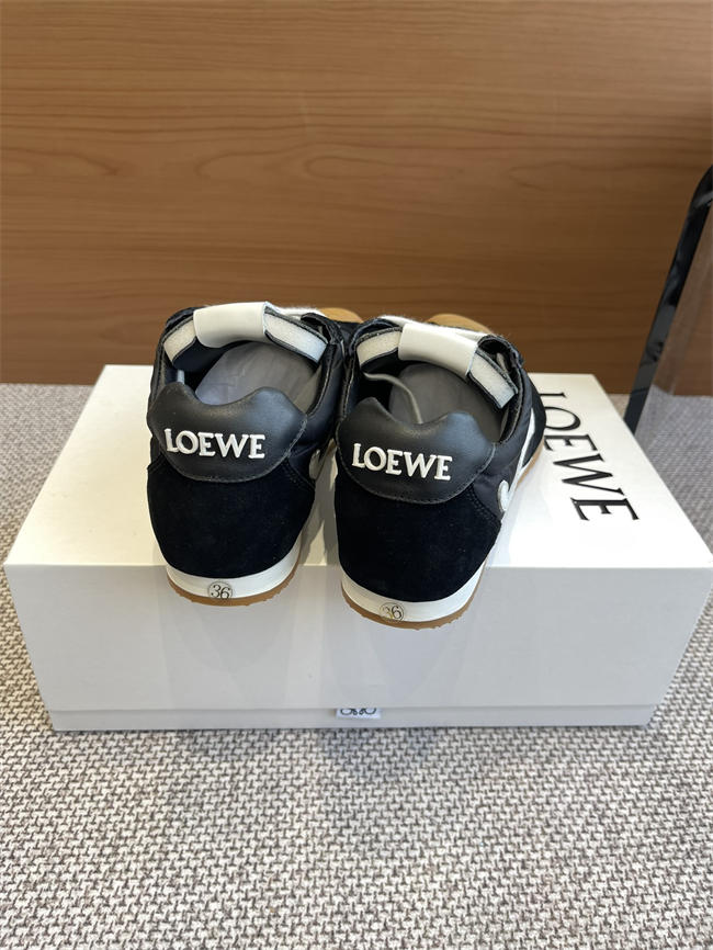 Loewe Sneaker