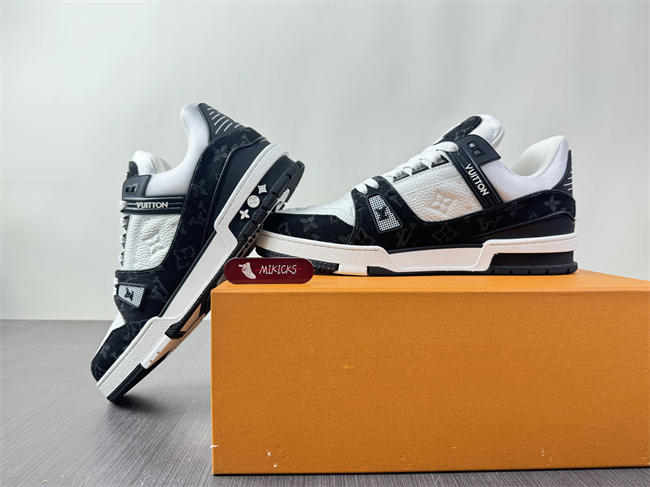 Luis Vitton Trainer 2021ss BM0159