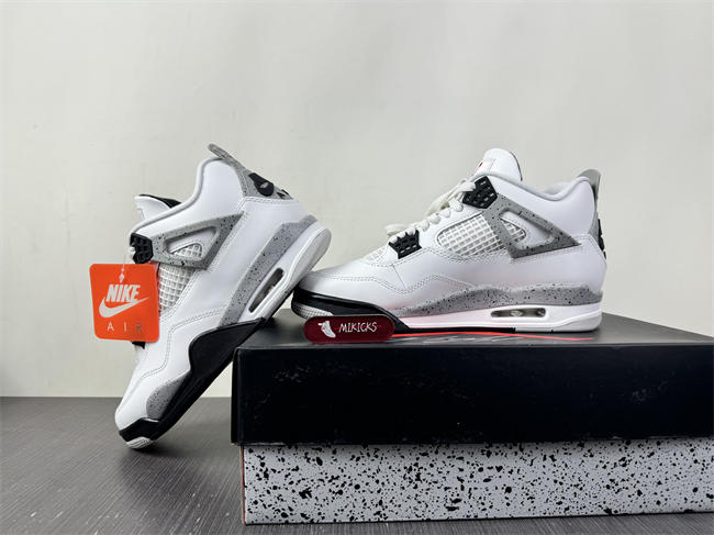 Air Jordan 4 “White Cement” 2025 FV5029-100