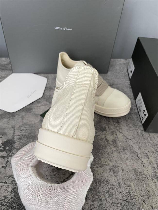 Rick Owens Low Sneaker 37