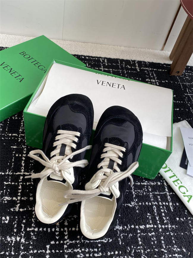 Bottega Veneta Orbit Flash Sneaker