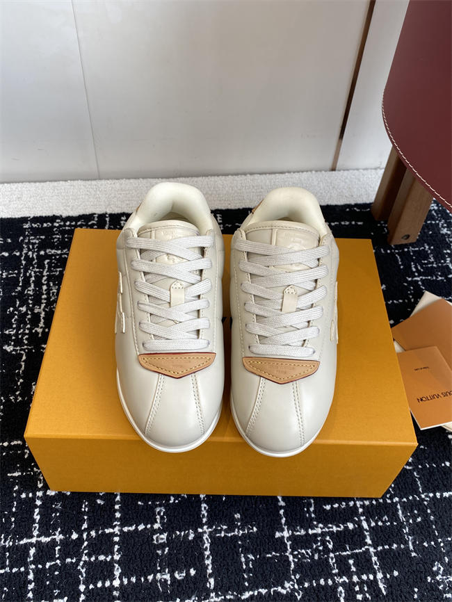 Lv Sneaker