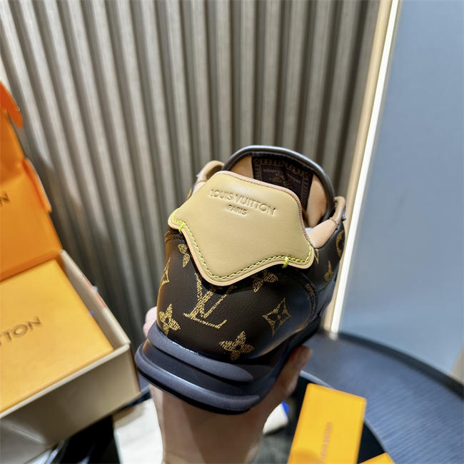 Lv Sneaker